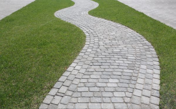 Cost of Paver Walkway Service in Redwood City