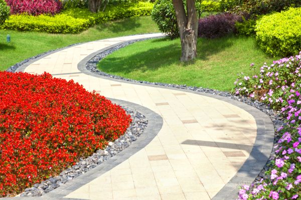 Garden Walkway Installation in Redwood City