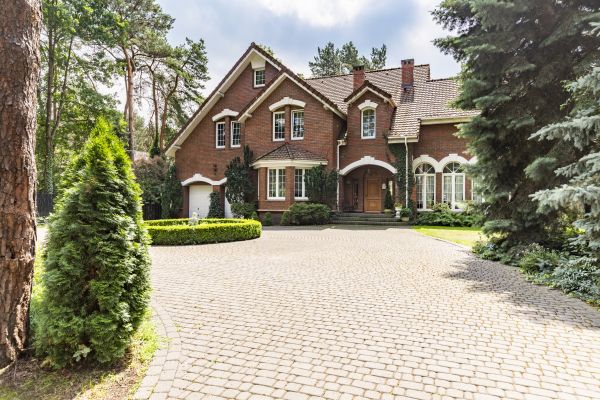 Driveway Pavers Repair in Redwood City