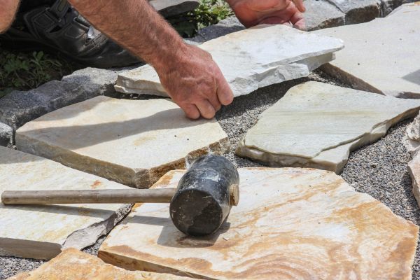 Cost of Stone Sidewalk Installation in Redwood City