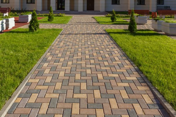 Cost of Paving Stones Installation in Redwood City