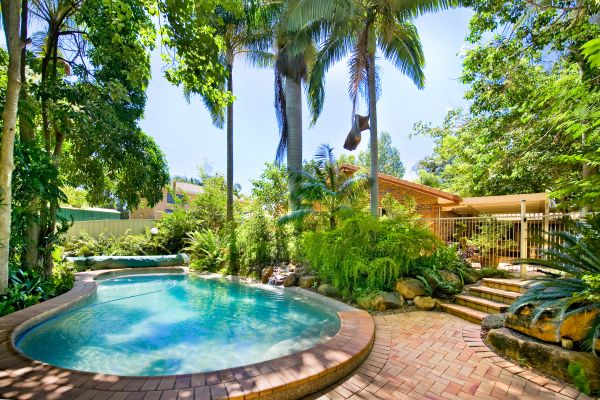 Pool Patio Paving in Redwood City